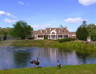 East Stroudsburg, PA Restaurant - 252 Fox Run Ln