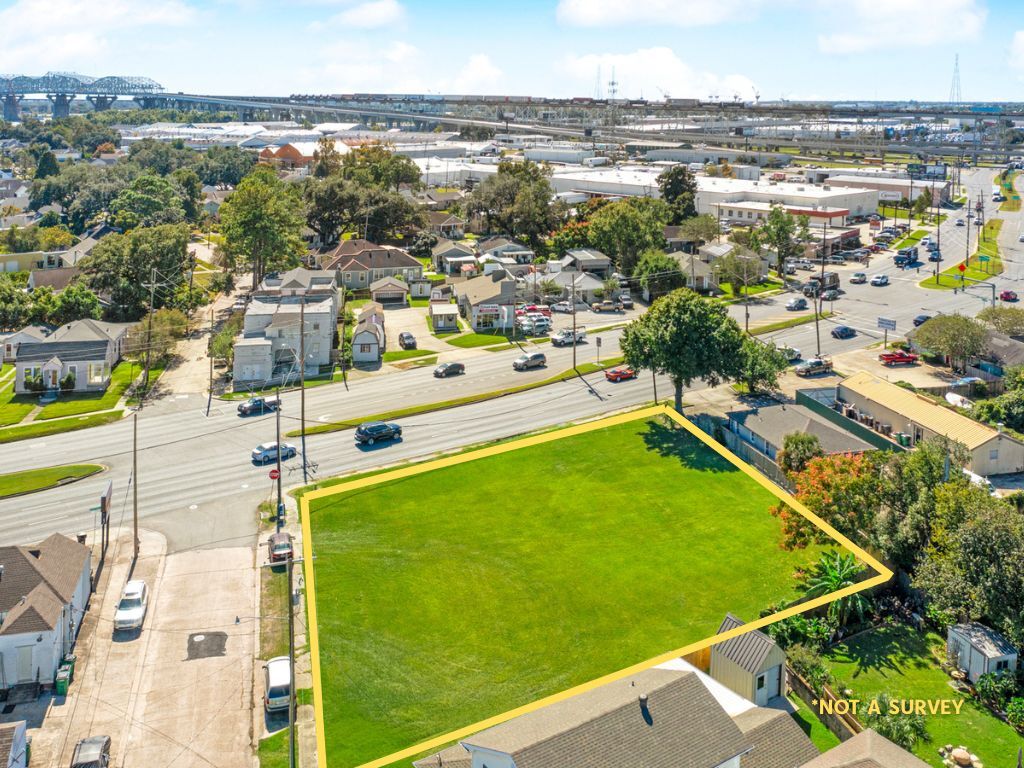 4701 Jefferson Hwy, New Orleans, LA for Sale