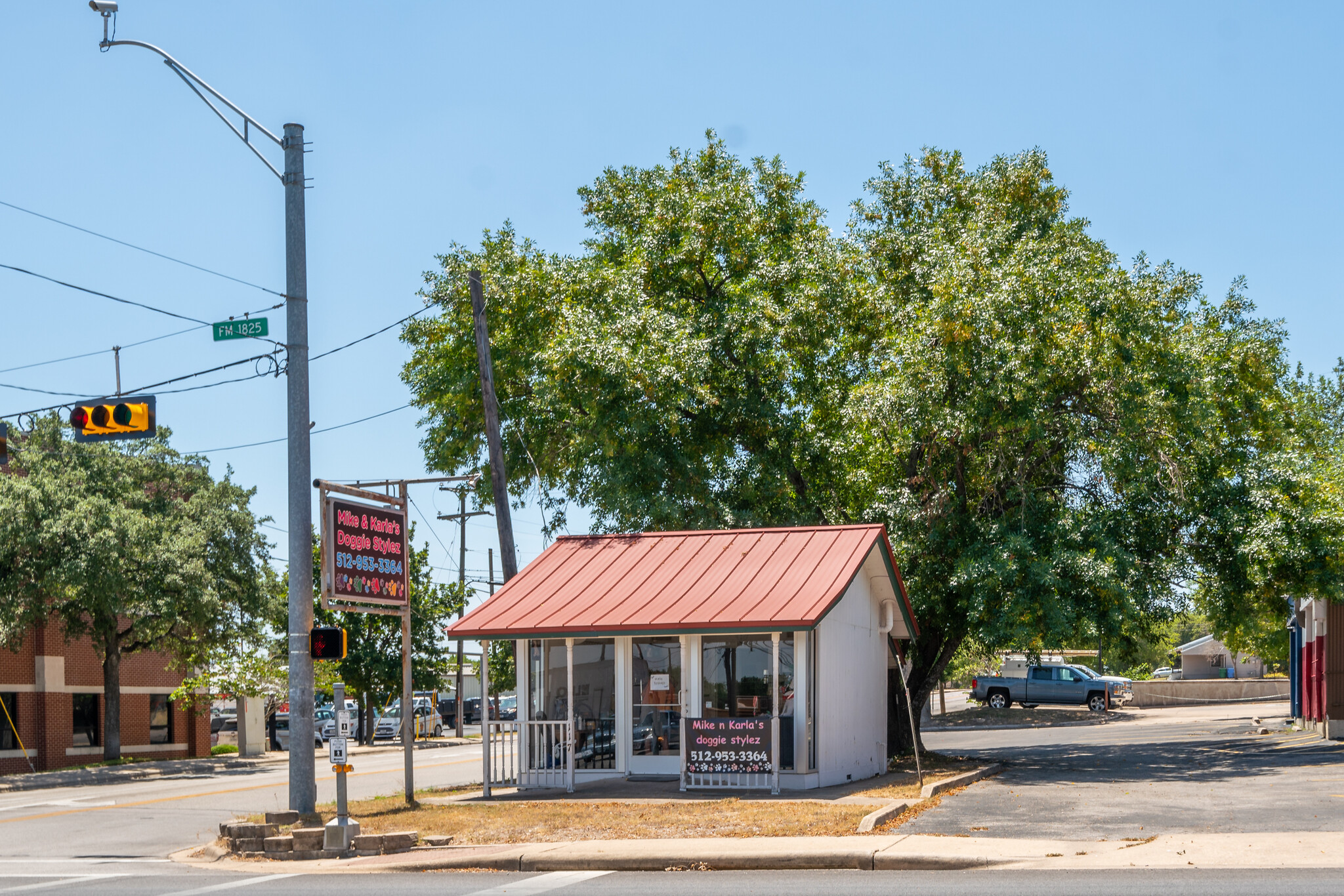 100 S Railroad Ave, Pflugerville, TX for Sale