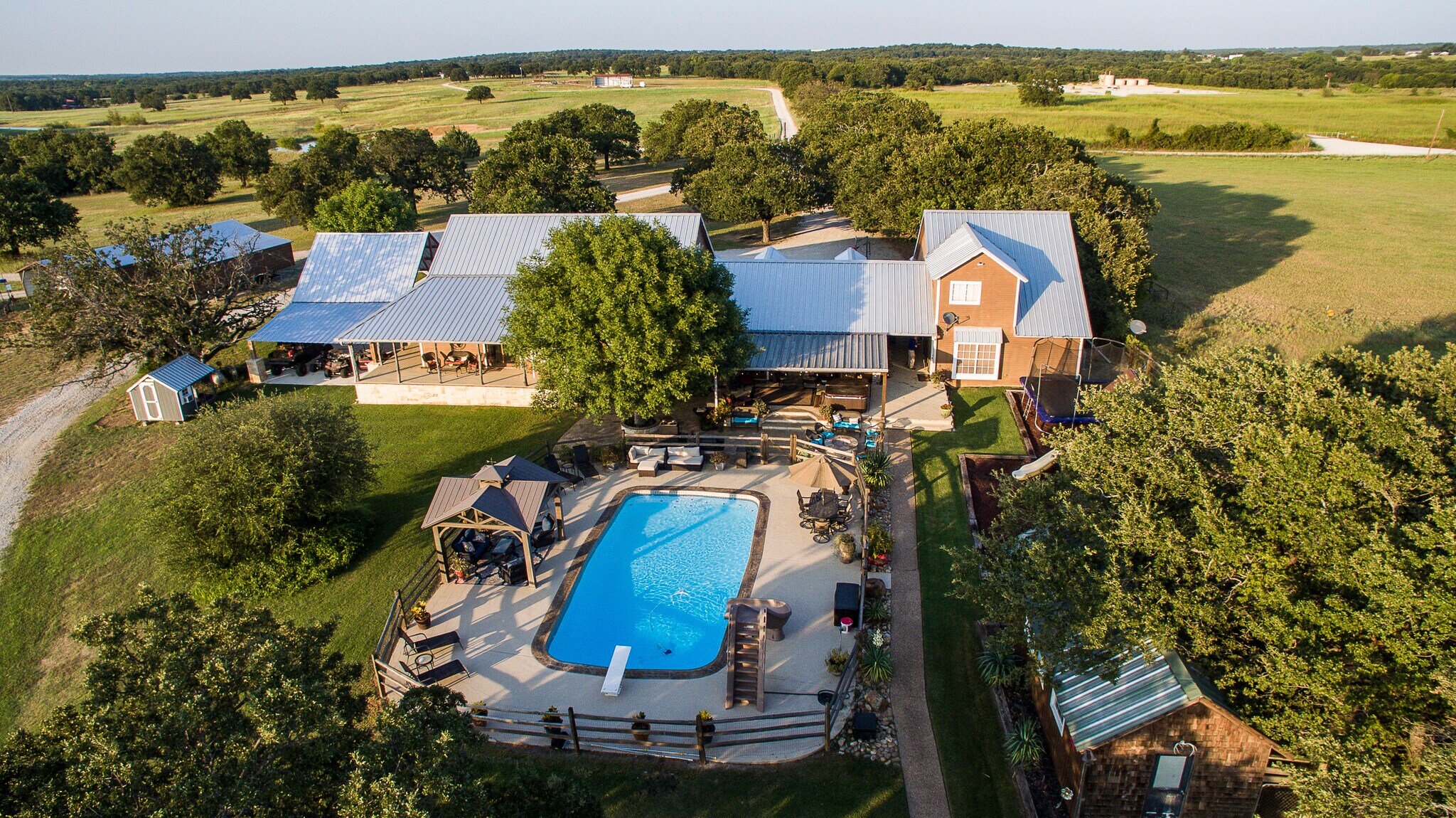 3112 Sunset School Rd, Sunset, TX for Sale
