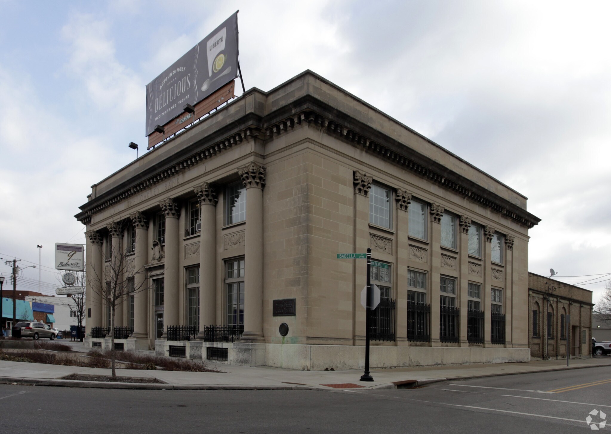 3045 Madison Rd, Cincinnati, OH for Rent