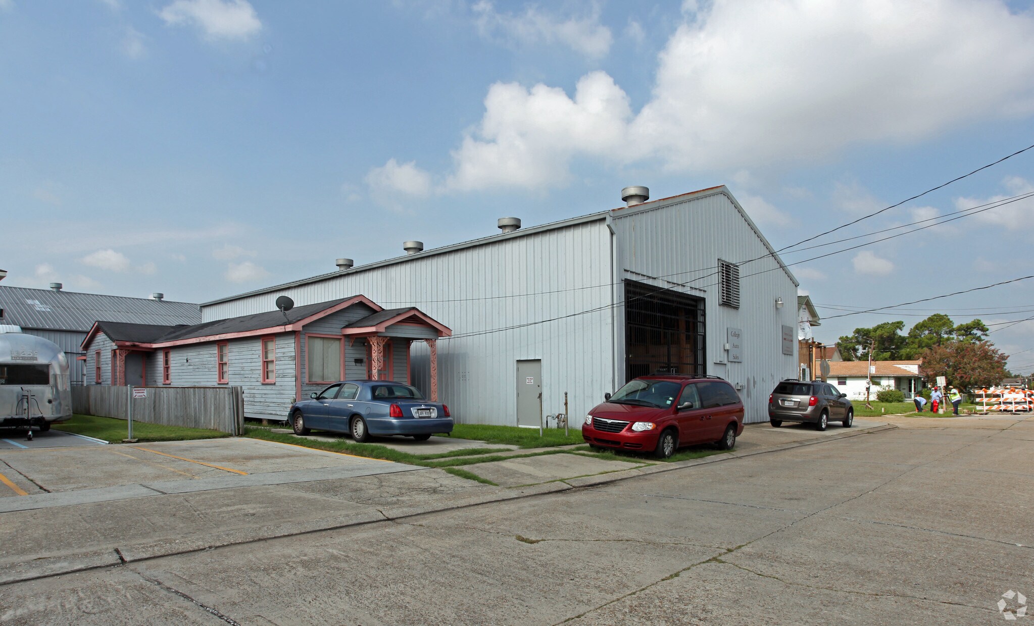 1415 Whitney Ave, Gretna, LA for Sale