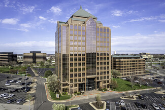 Overland Park, KS Coworking Space - 7500 College Blvd