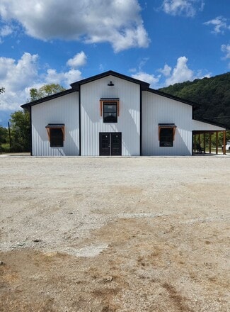 Stanton, KY Light Distribution - 9585 Campton Rd