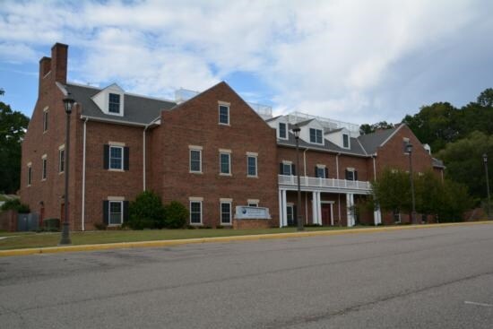 900 W 3rd St, Farmville, VA for Rent