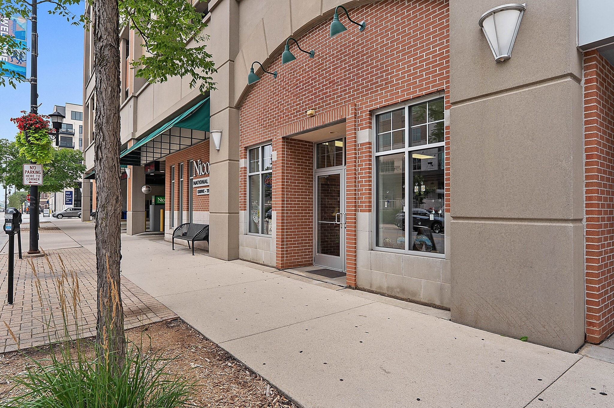 100-140 N Washington St, Green Bay, WI for Rent