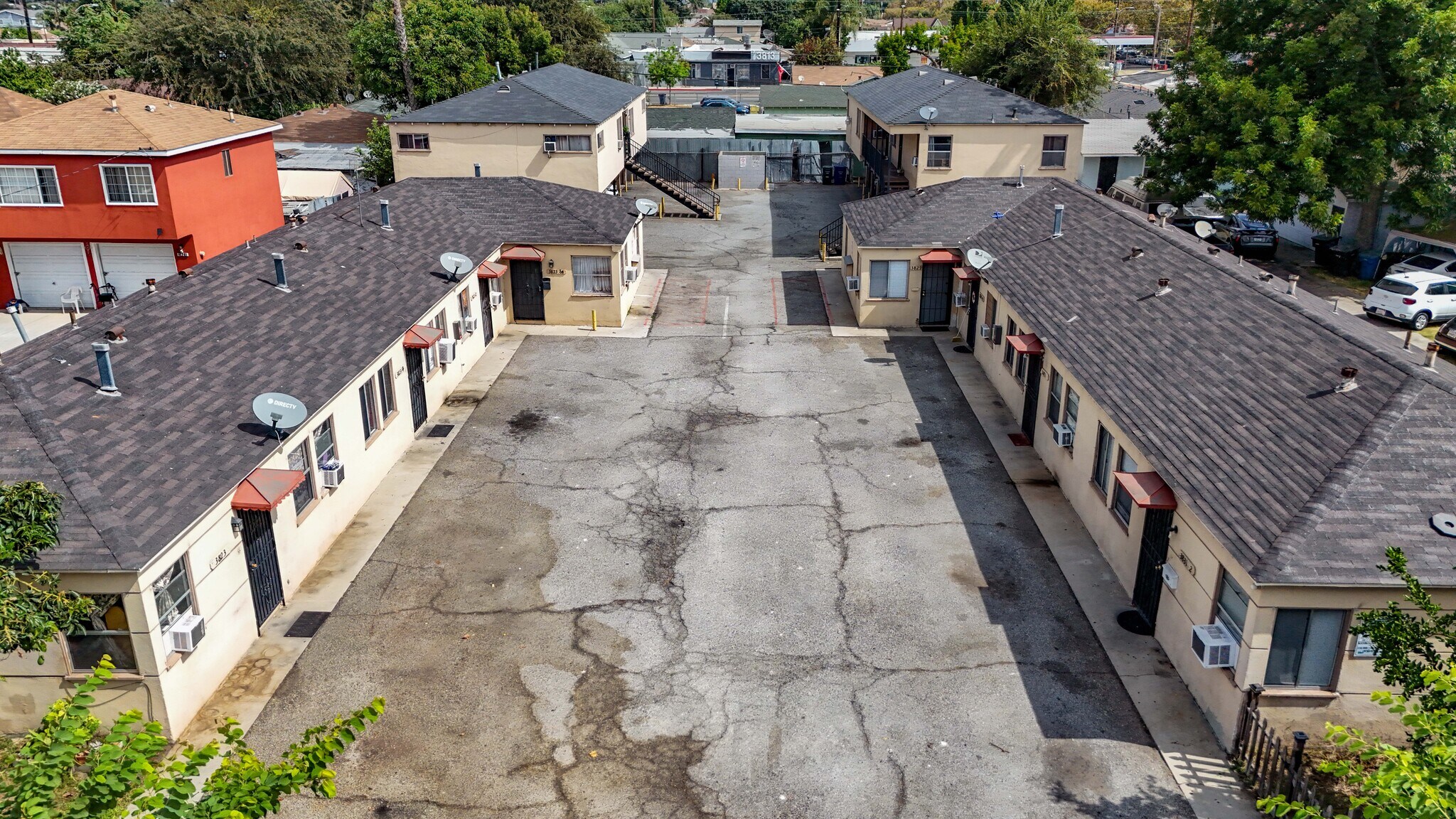 3823 Walnut St, Cudahy, CA for Sale
