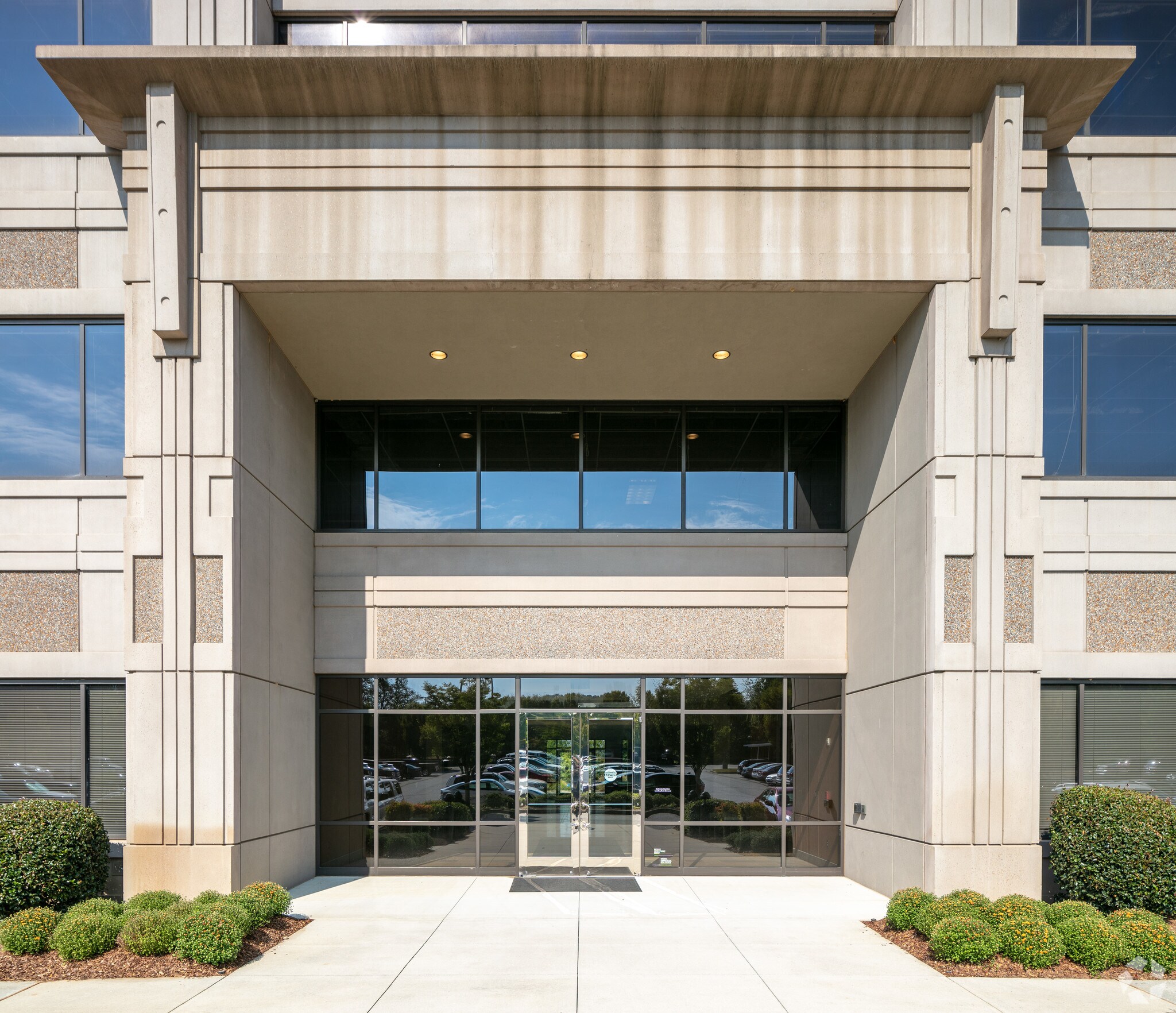 3011 Sutton Gate Dr E, Suwanee, GA for Rent