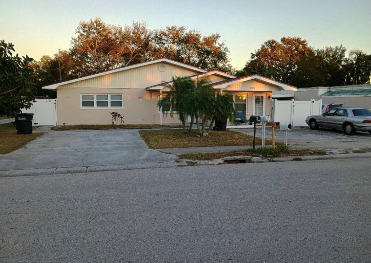 405 S Orion Ave, Clearwater, FL for Sale
