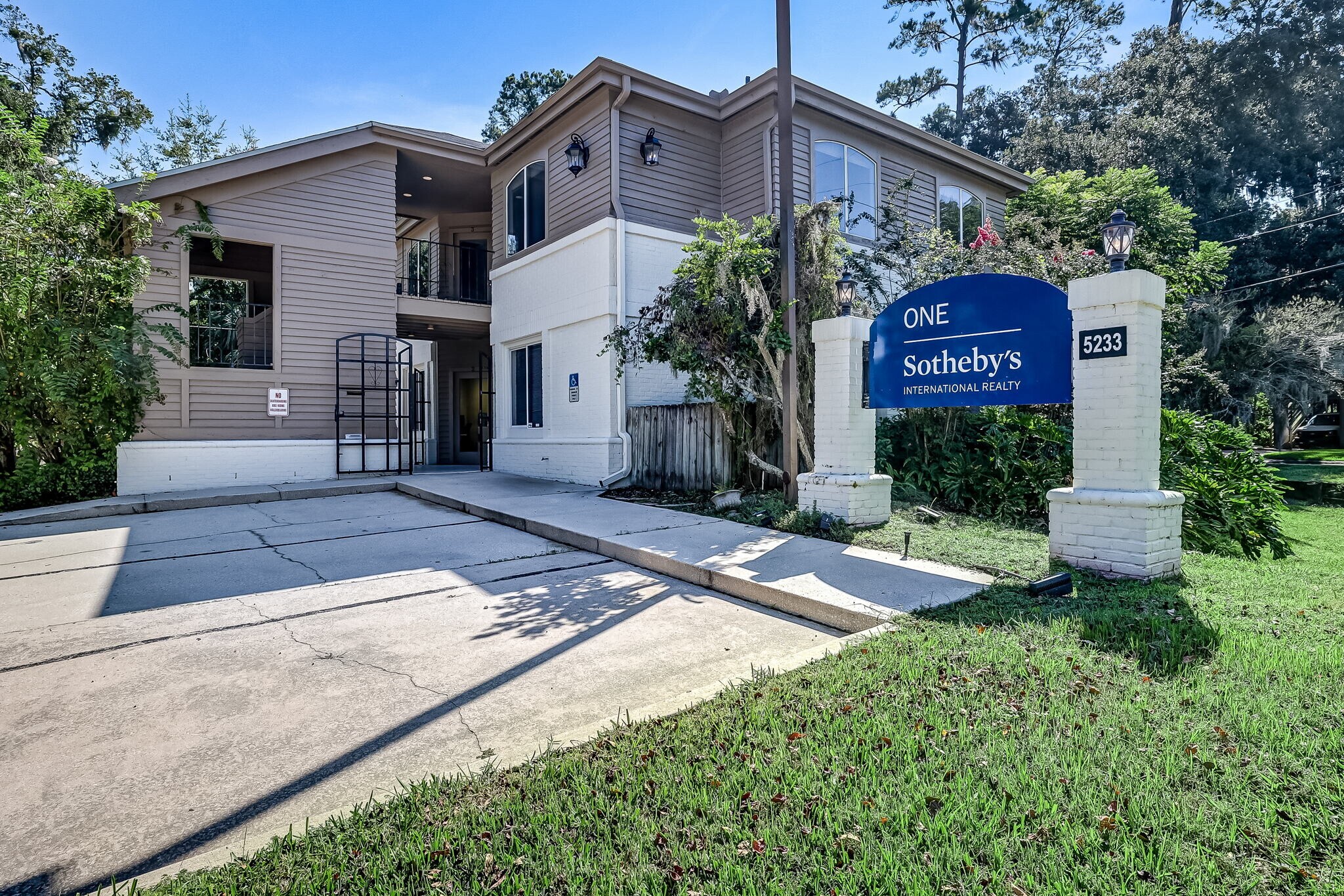 5233 San Jose Blvd, Jacksonville, FL for Rent