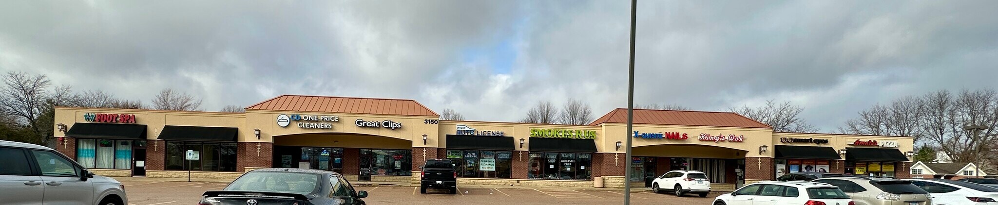 3150 N Aurora Rd, Aurora, IL for Rent