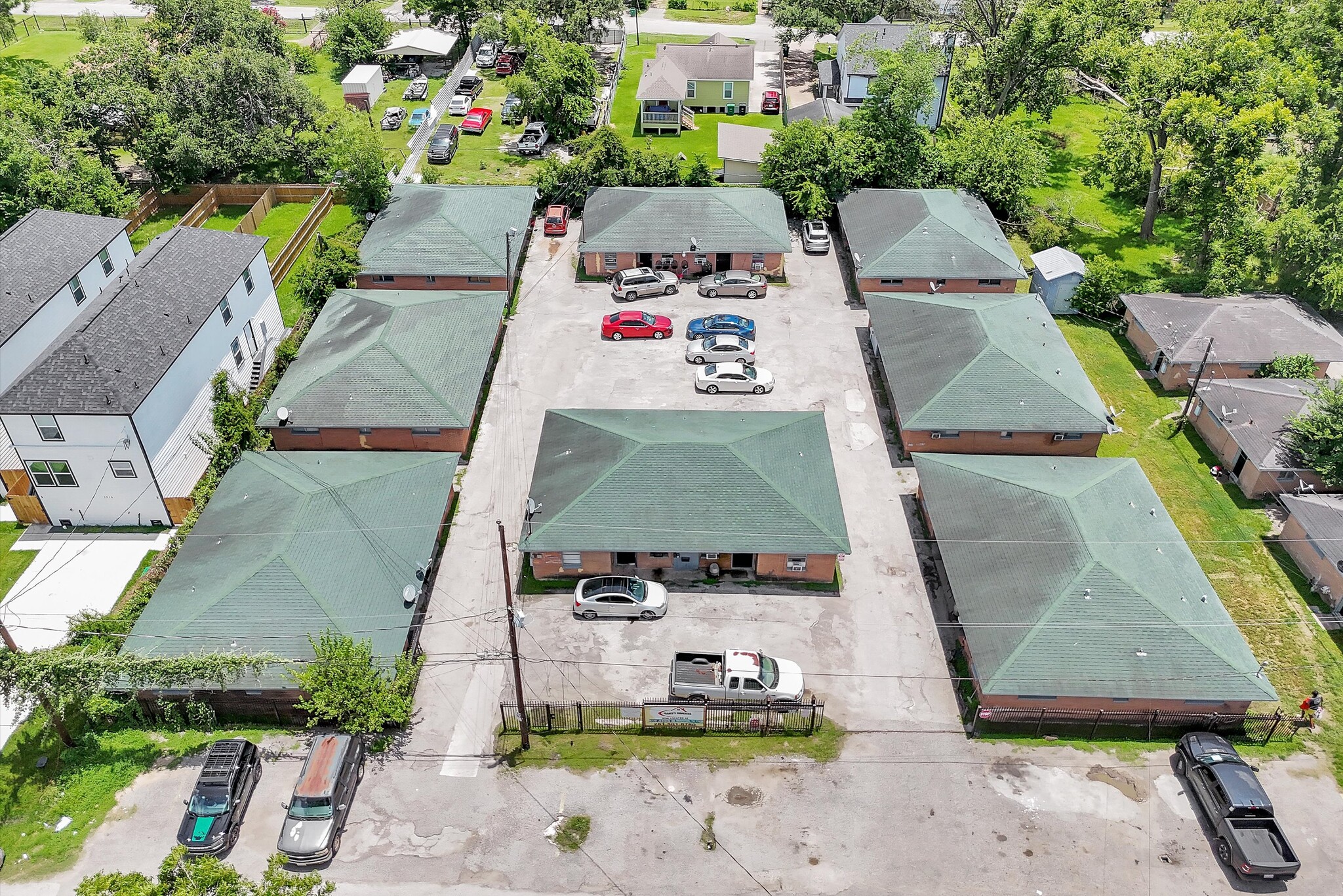 3908 Woolworth St, Houston, TX for Sale
