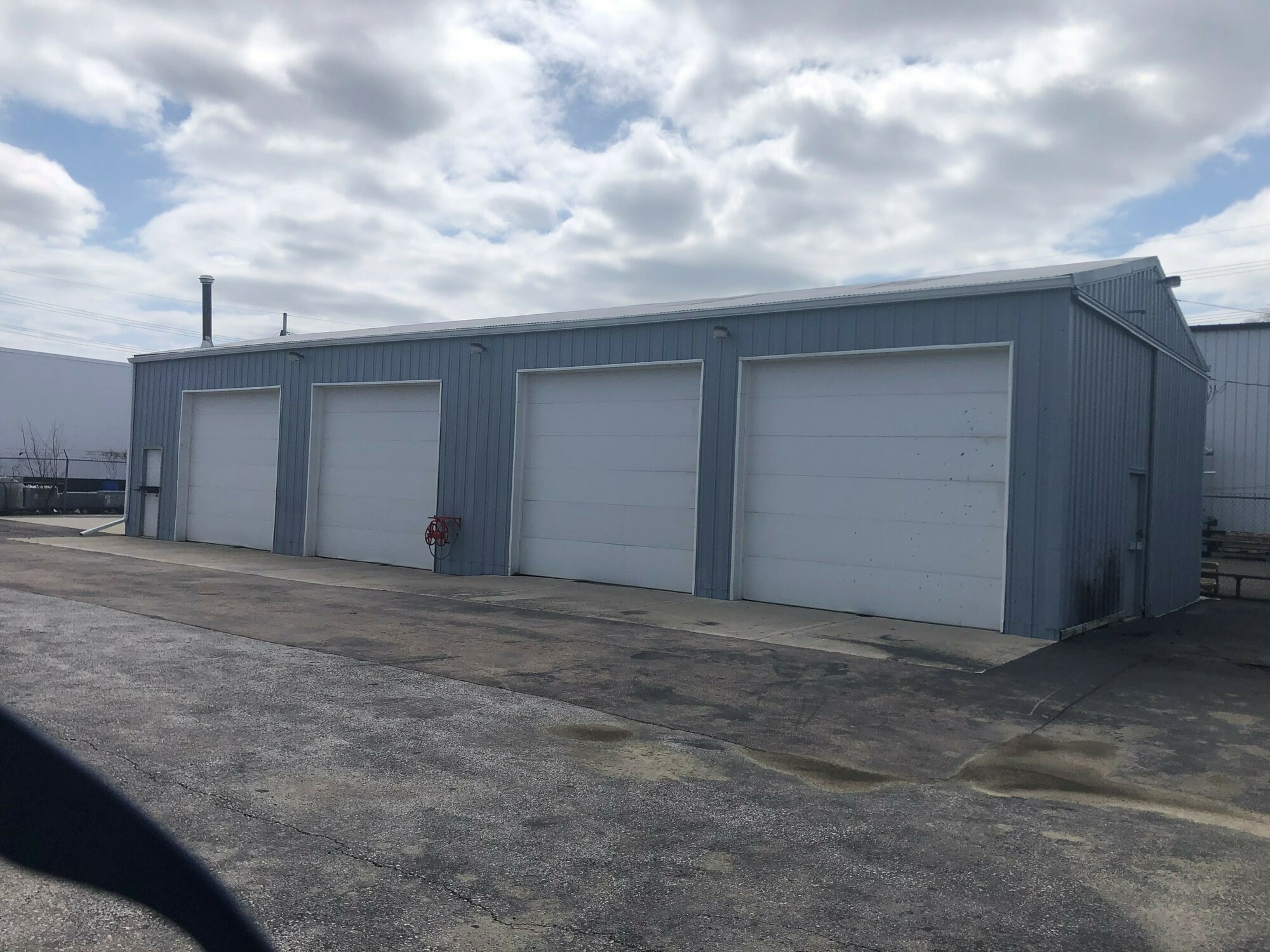 534 Middle Ave, Aurora, IL for Rent