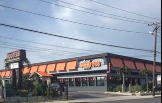 Farmingdale, NY Retail - 25 Smith St