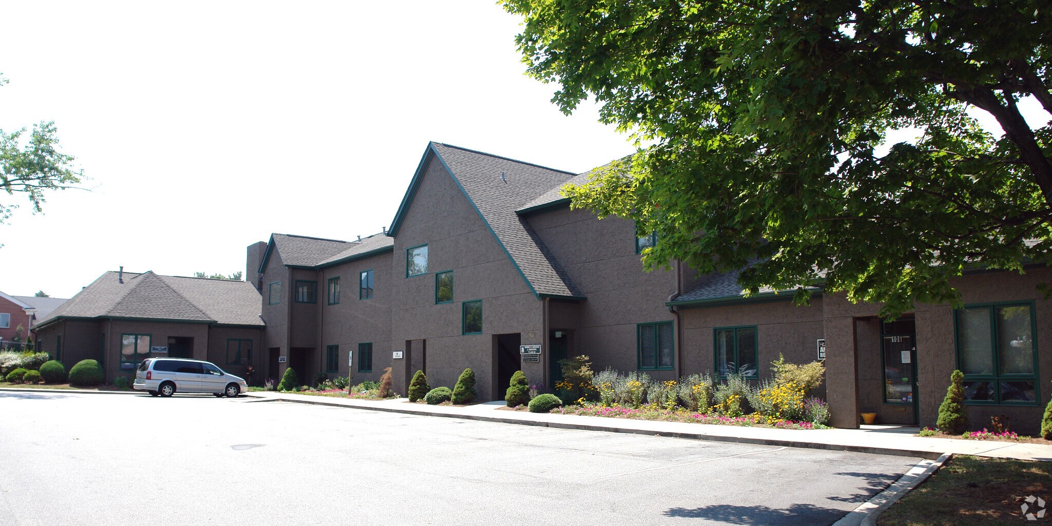 932 Hendersonville Rd, Asheville, NC for Rent