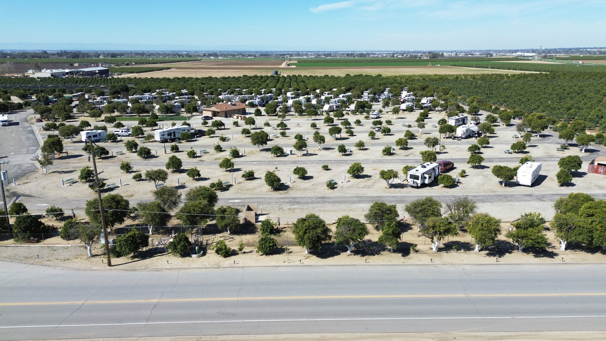 1452 S Edison Rd, Bakersfield, CA for Sale