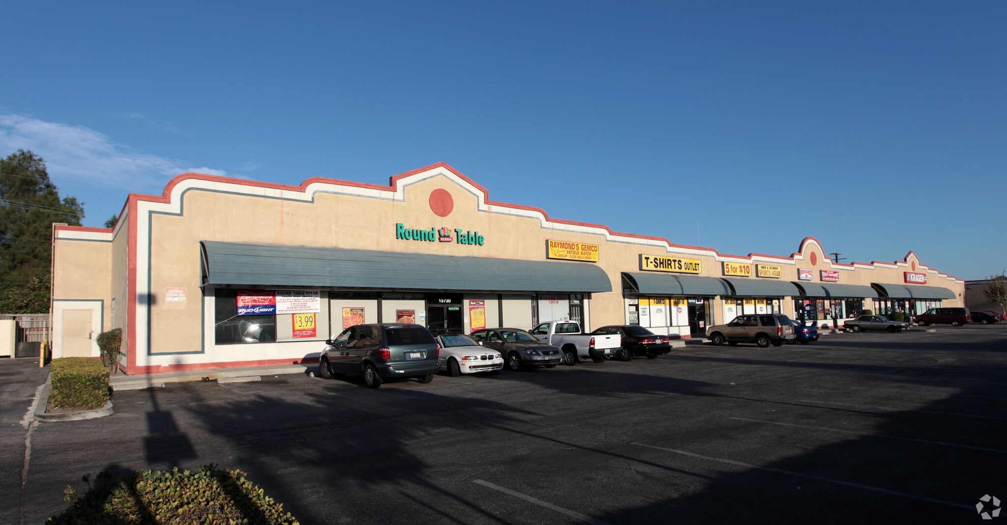 15700-15766 Bellflower Blvd, Bellflower, CA for Rent