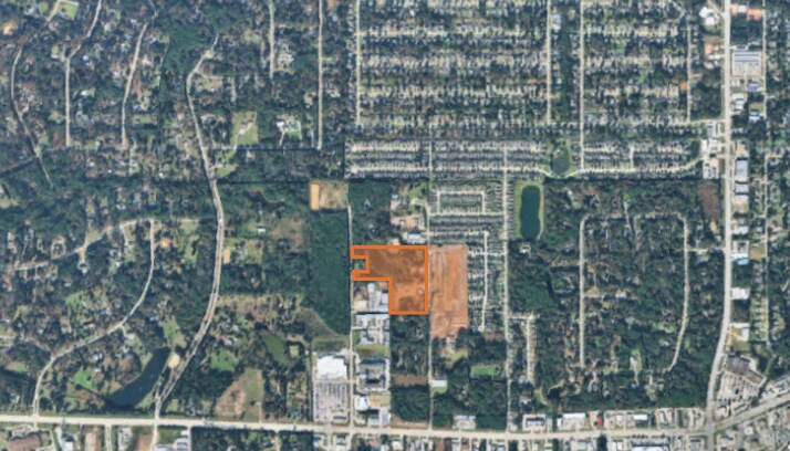 33203 Forest West St, Magnolia, TX for Sale