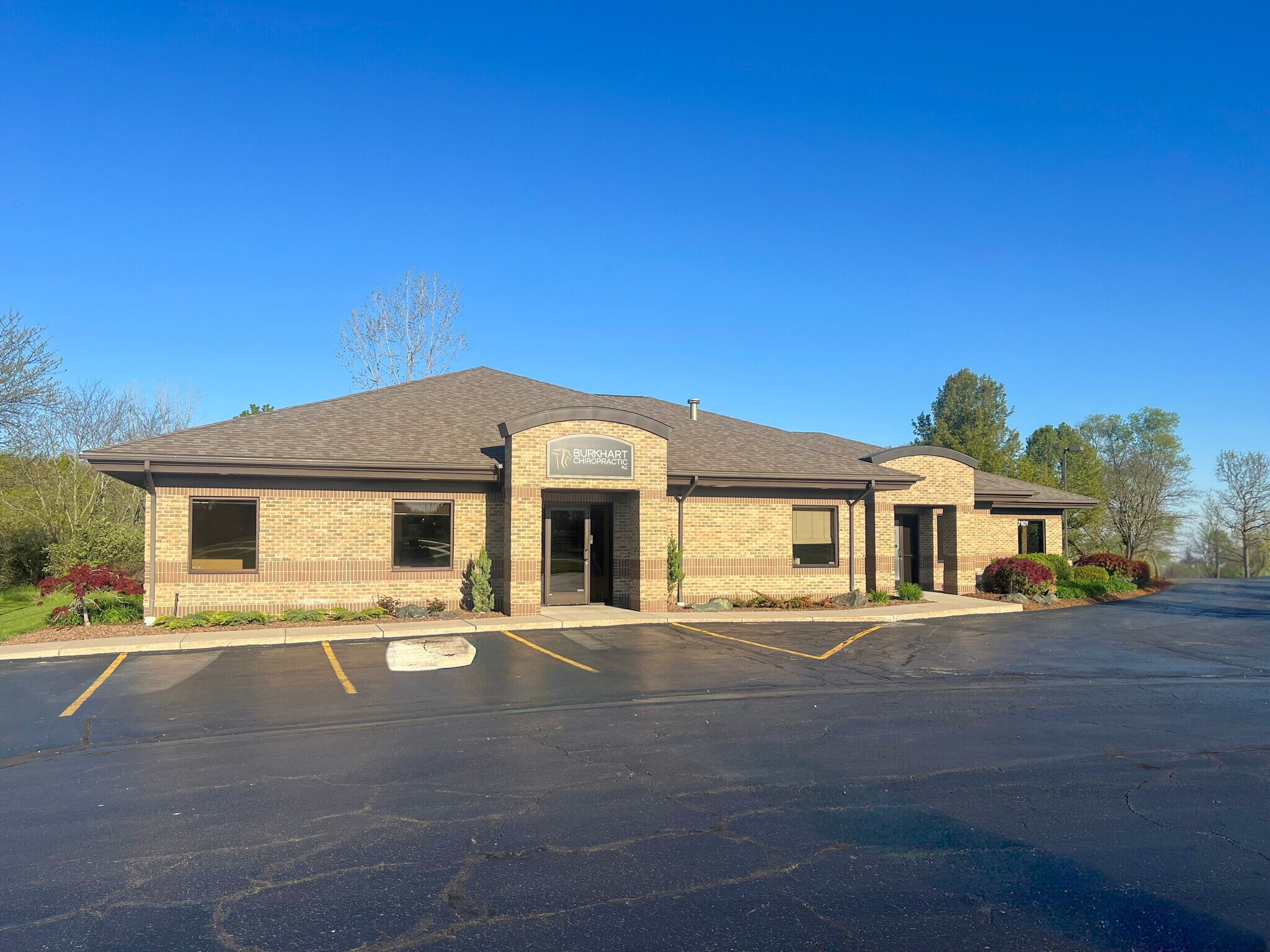 7101 Broadmoor Ave, Caledonia, MI for Rent