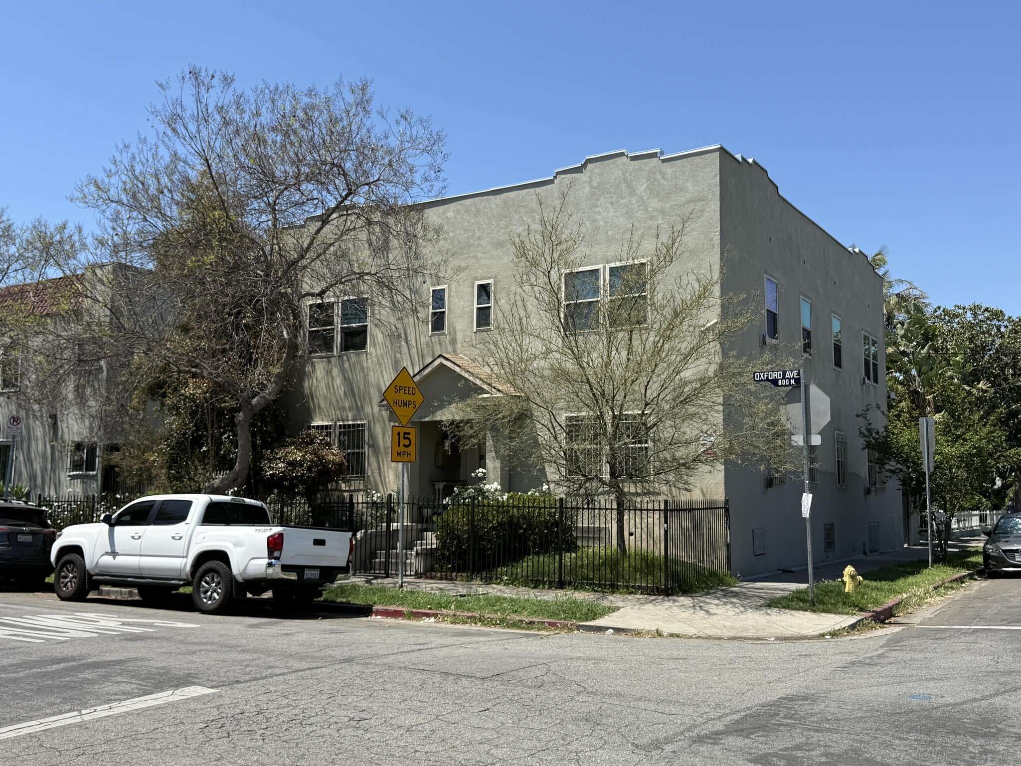 881 N Oxford Ave, Los Angeles, CA for Sale