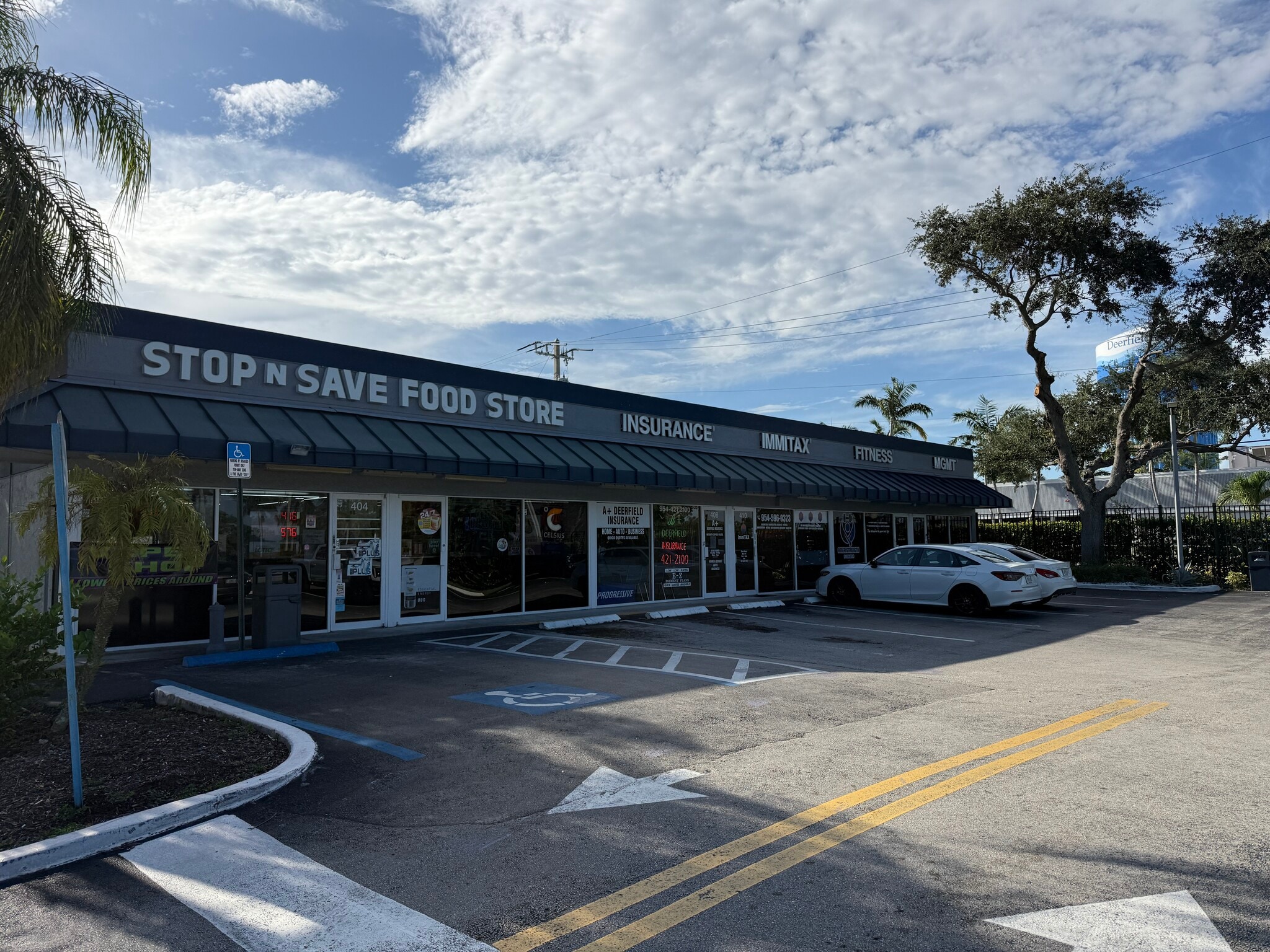 404-414 S Powerline Rd, Deerfield Beach, FL for Rent