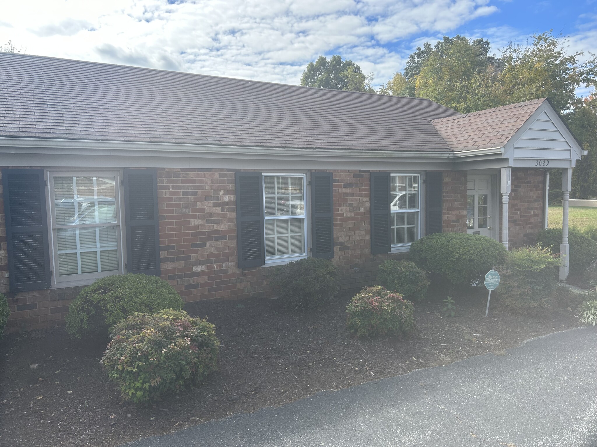 3029 Old Forest Rd, Lynchburg, VA for Sale