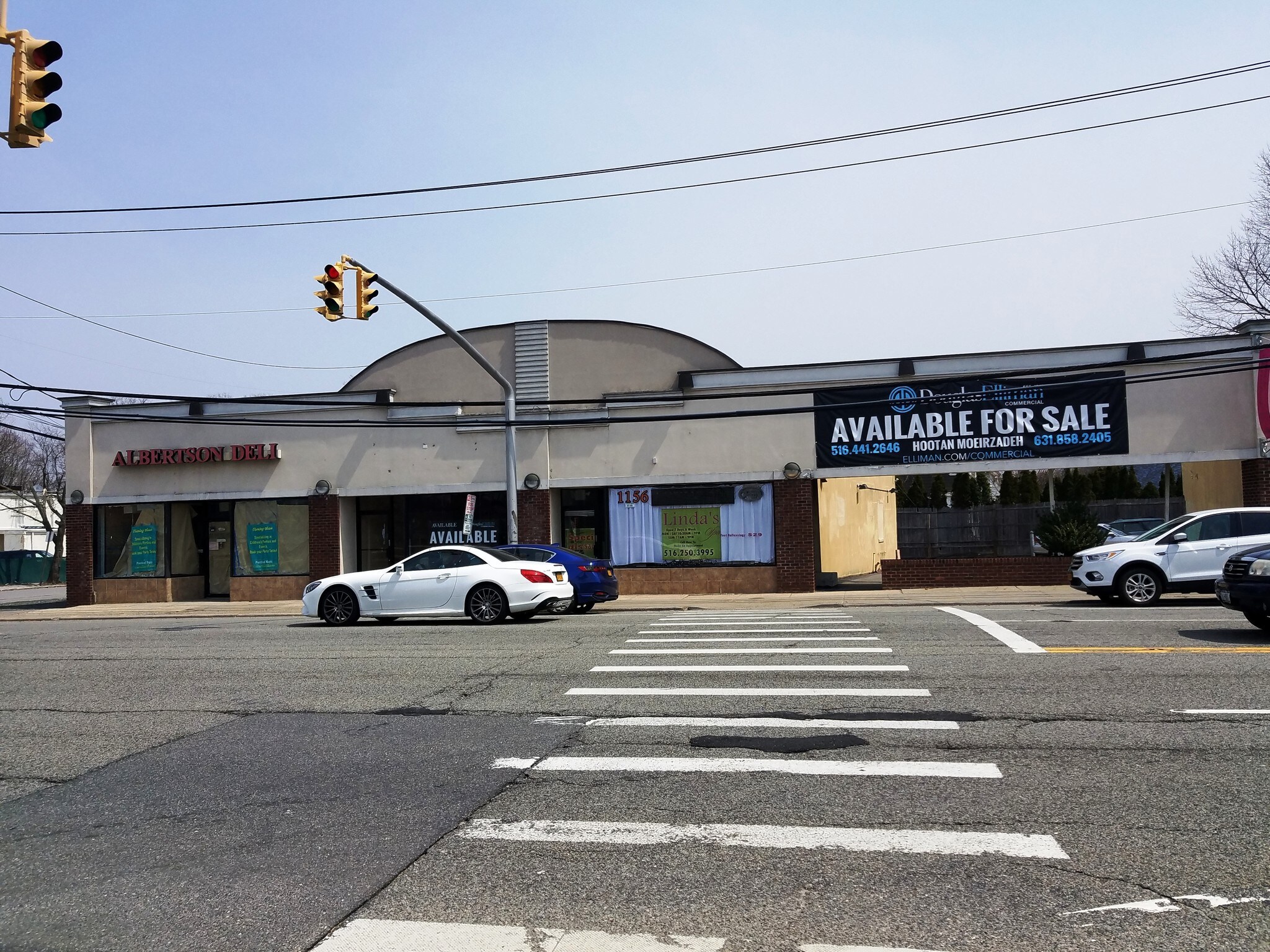 1358-1360 Willis Ave, Albertson, NY for Sale
