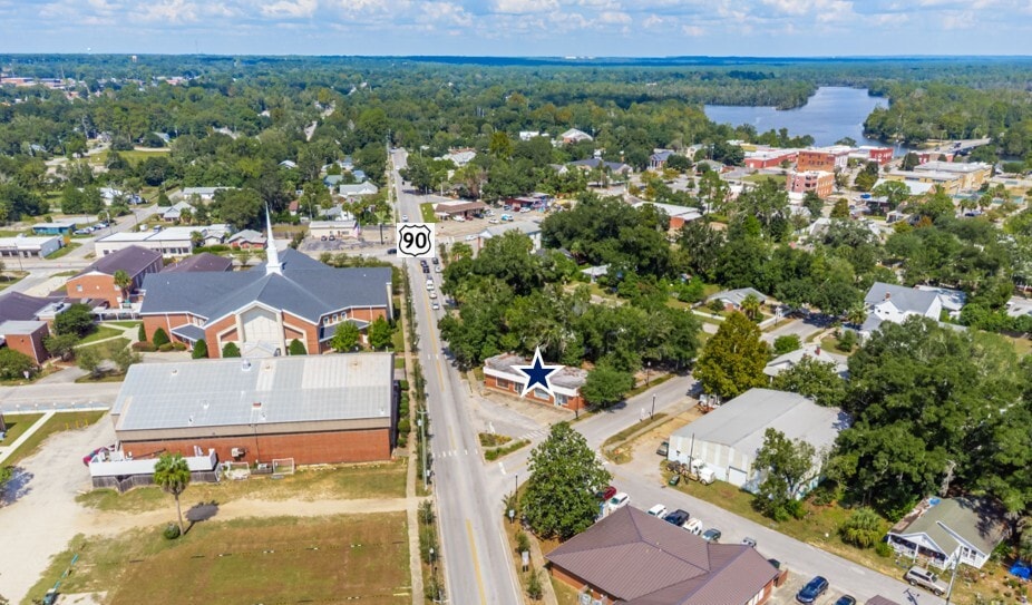 5118 Canal St, Milton, FL for Rent