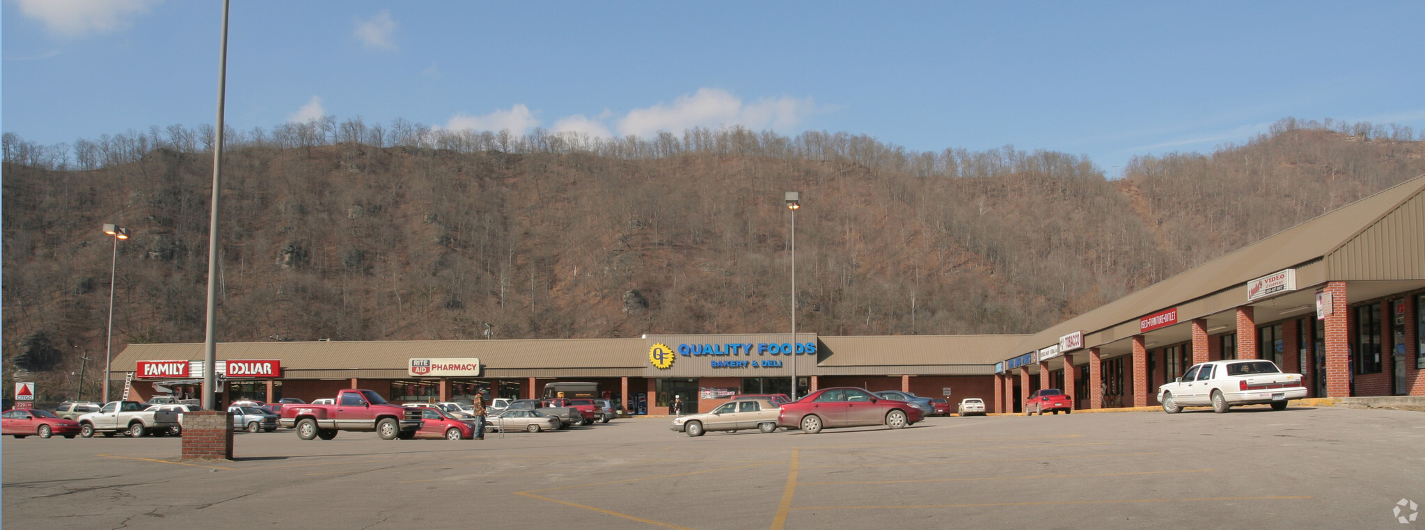 11309-11357 State Highway 1056, Mc Carr, KY for Rent