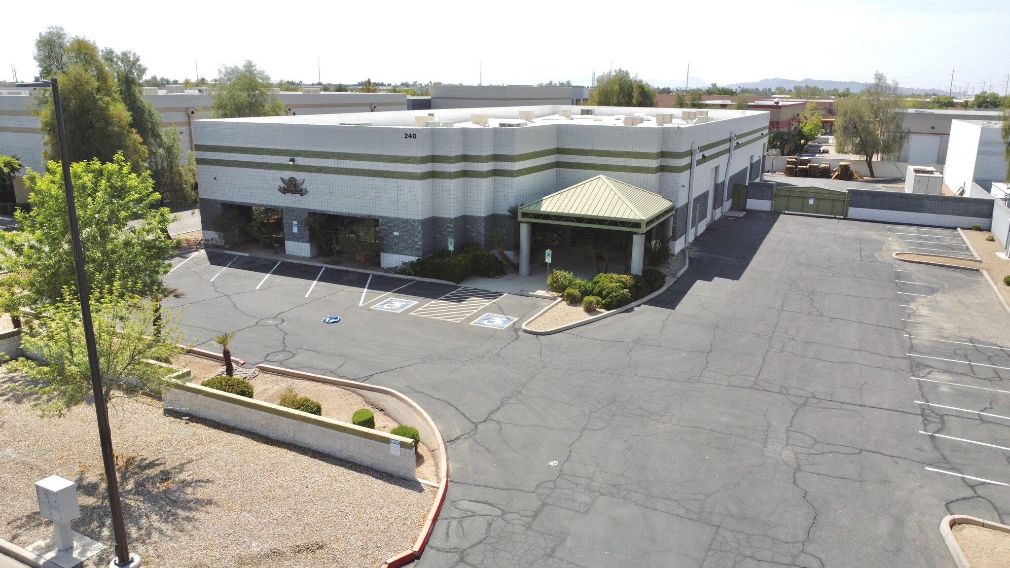 240 N Sunway Dr, Gilbert, AZ for Rent