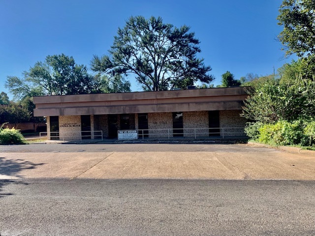 1000 N High St, Longview, TX for Rent