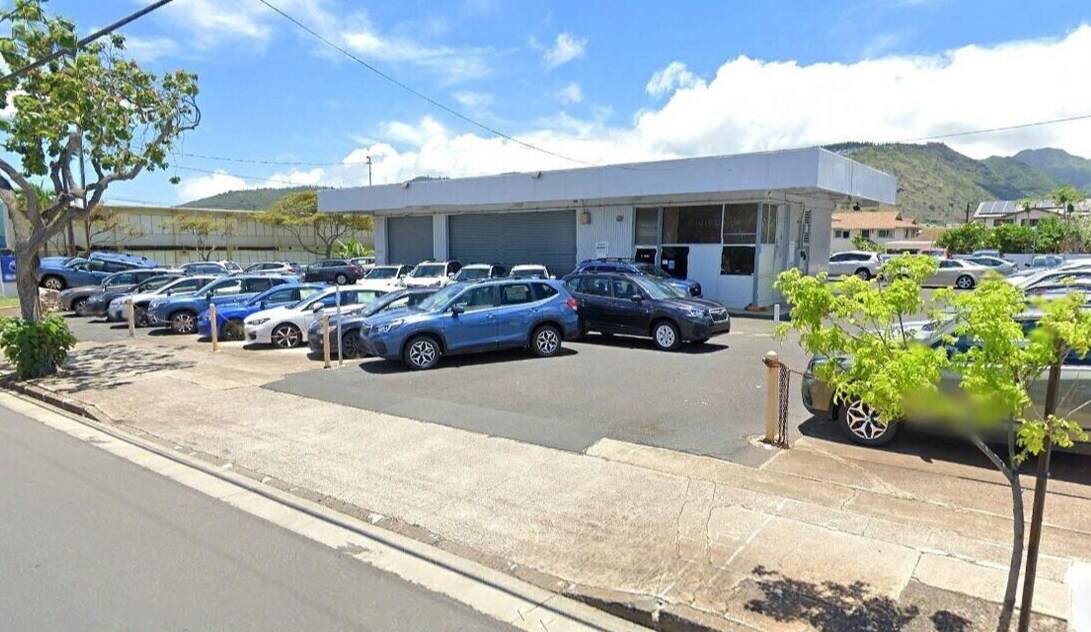3368 Waialae Ave, Honolulu, HI for Rent