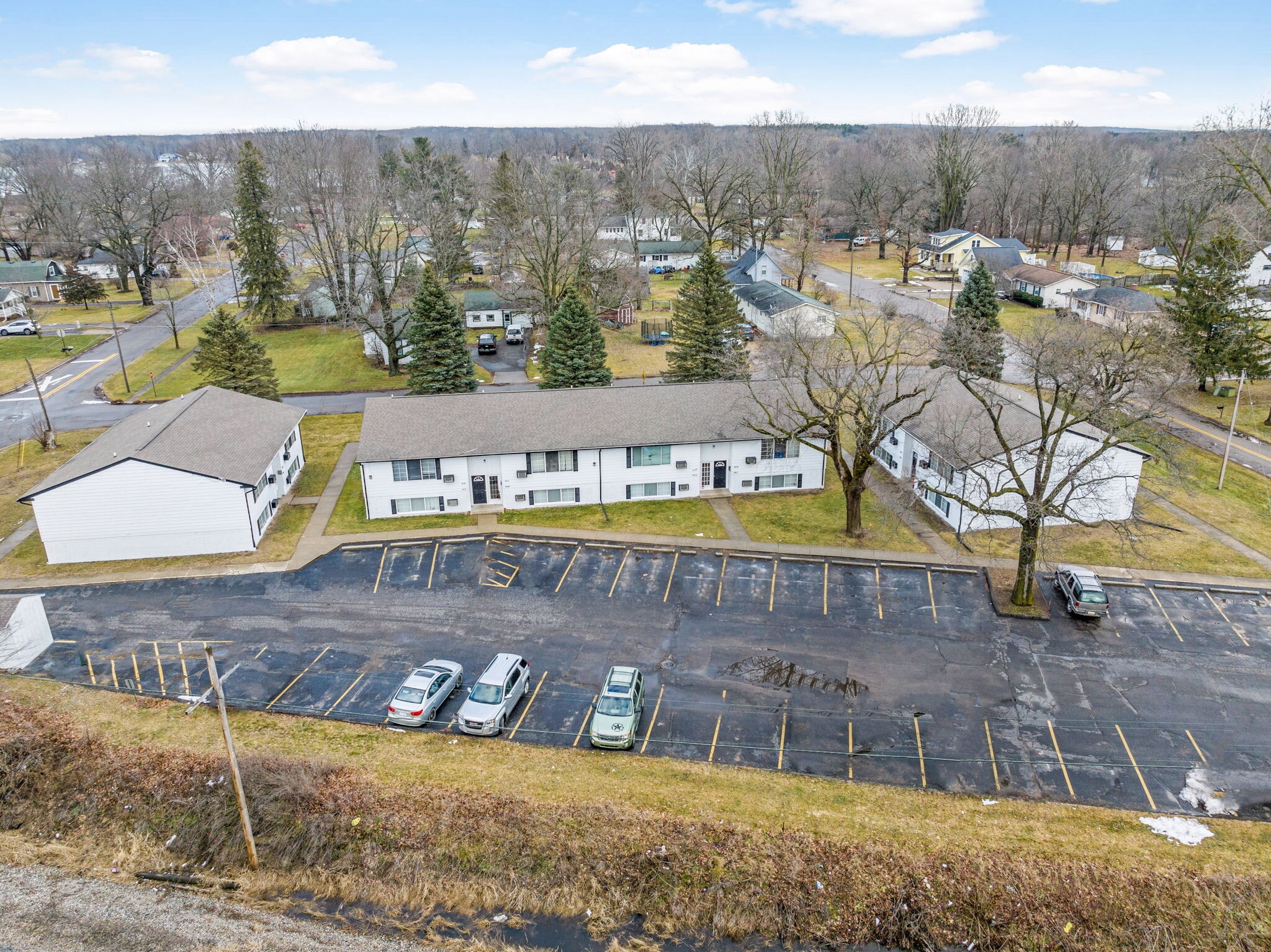 204 Rosette St, Holly, MI for Sale