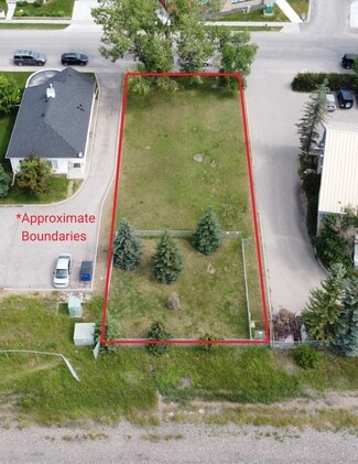 Cochrane, AB Commercial Land - 313 1 St E