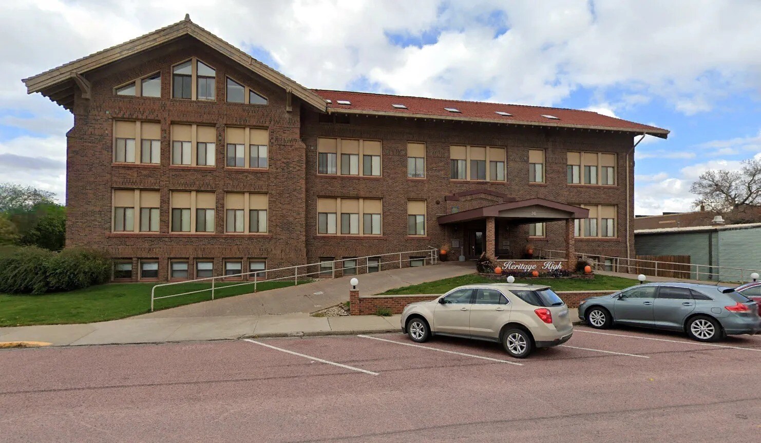 210 W Center St, Madison, SD for Sale