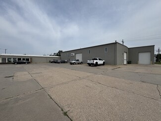 Hutchinson, KS Industrial - 930 E 4th Ave