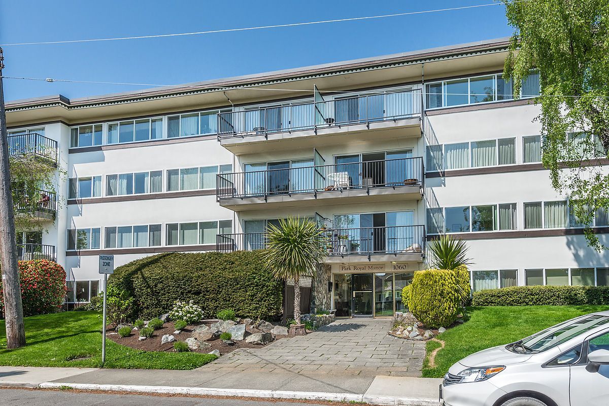 1060 Pakington St, Victoria, BC for Sale