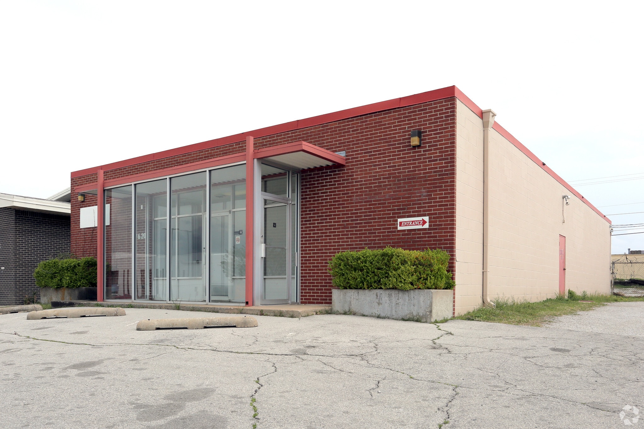 7620 E 46th St, Tulsa, OK for Rent
