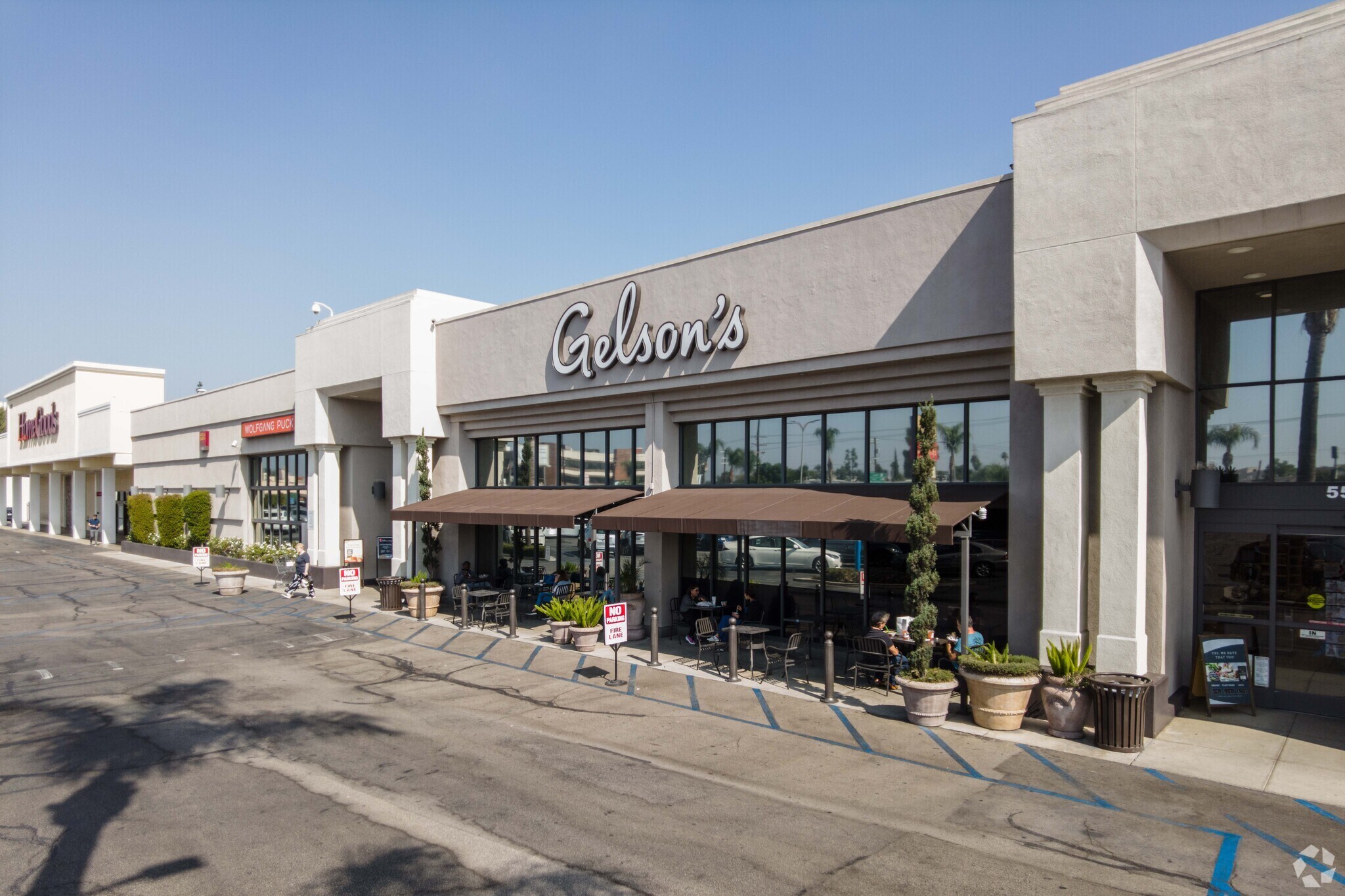 5500-5536 Reseda Blvd, Tarzana, CA for Rent