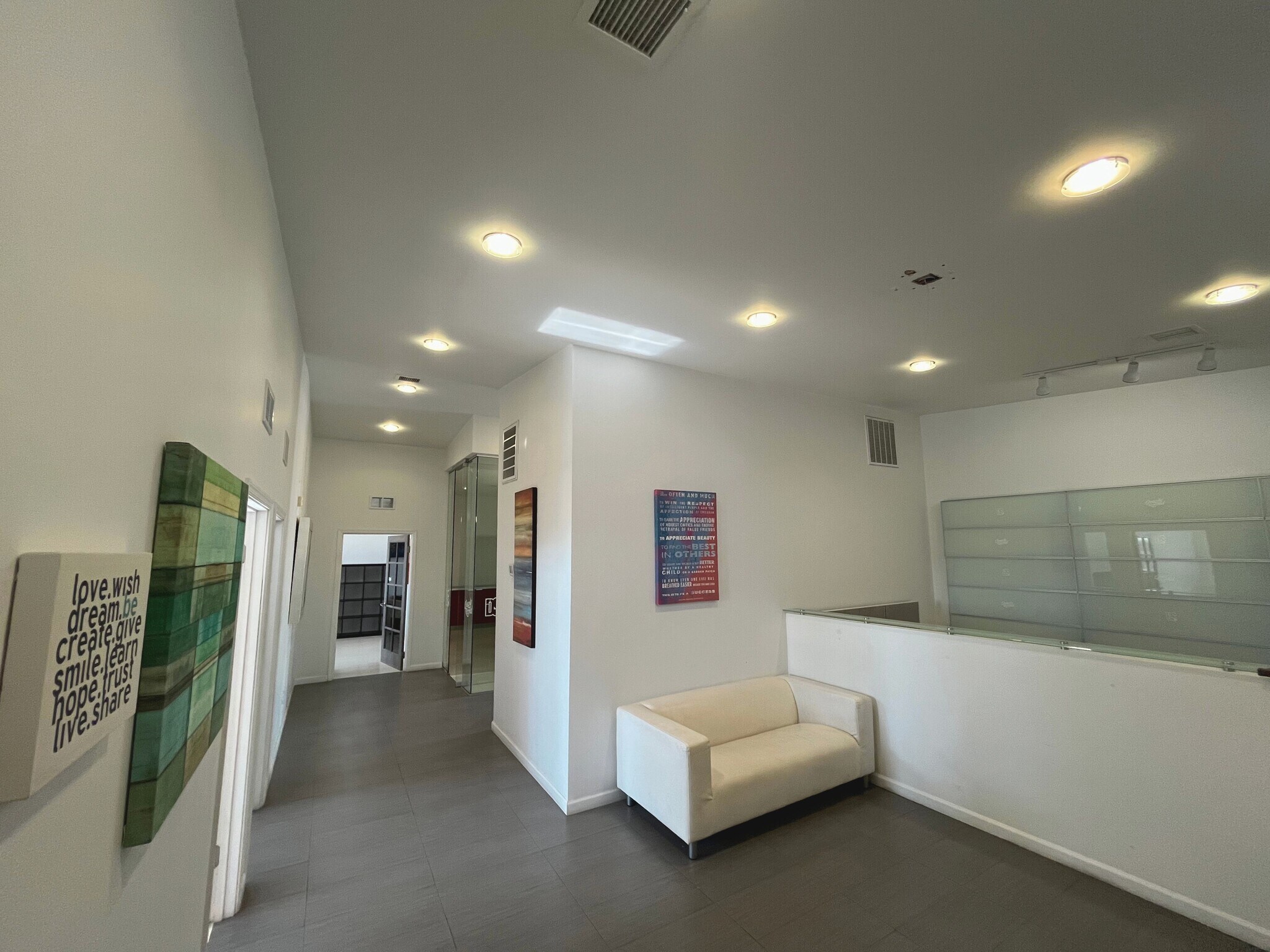 2828 S Country Club Dr, Mesa, AZ for Rent