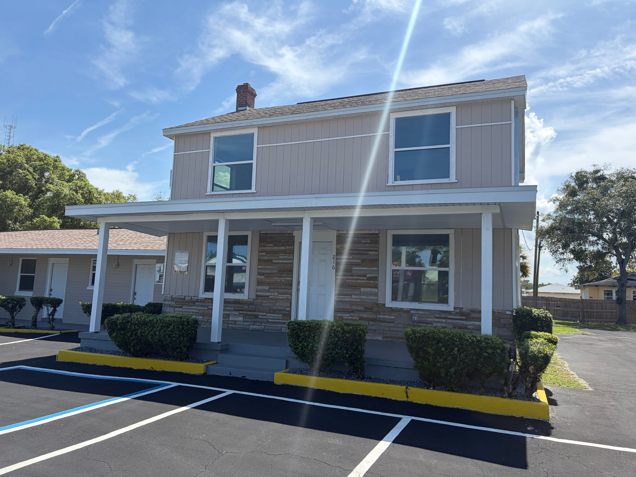 208 Ridgewood Ave, Daytona Beach, FL for Sale