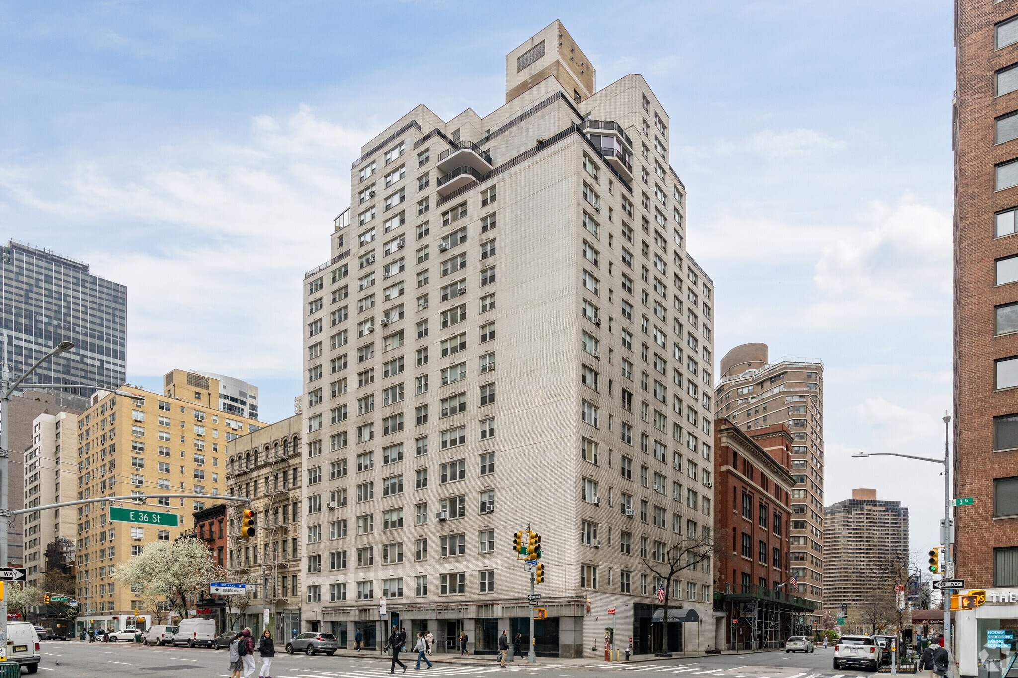 545 3rd Ave, New York, NY for Sale
