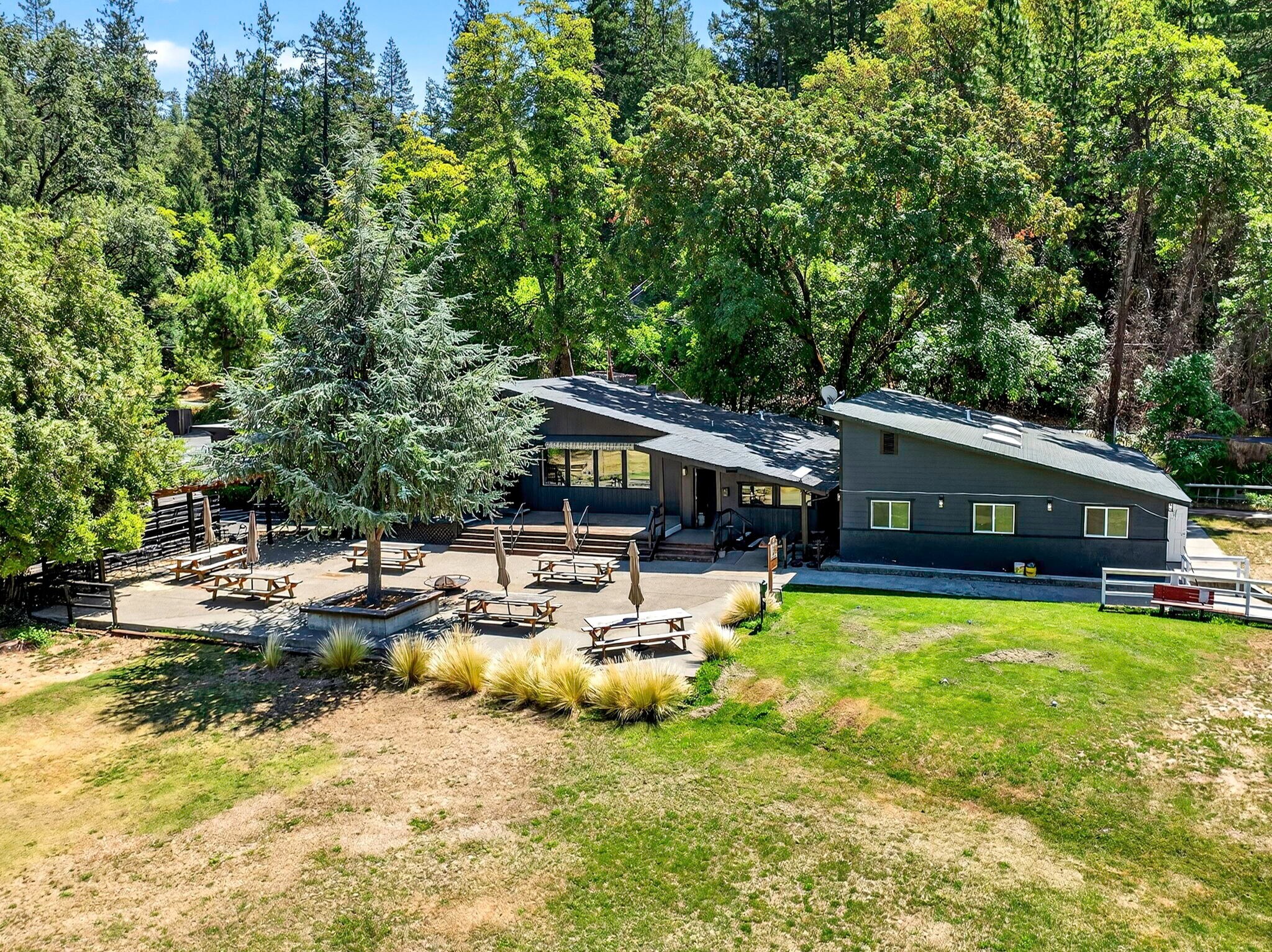 16451 Golf rd, Cobb, CA for Rent