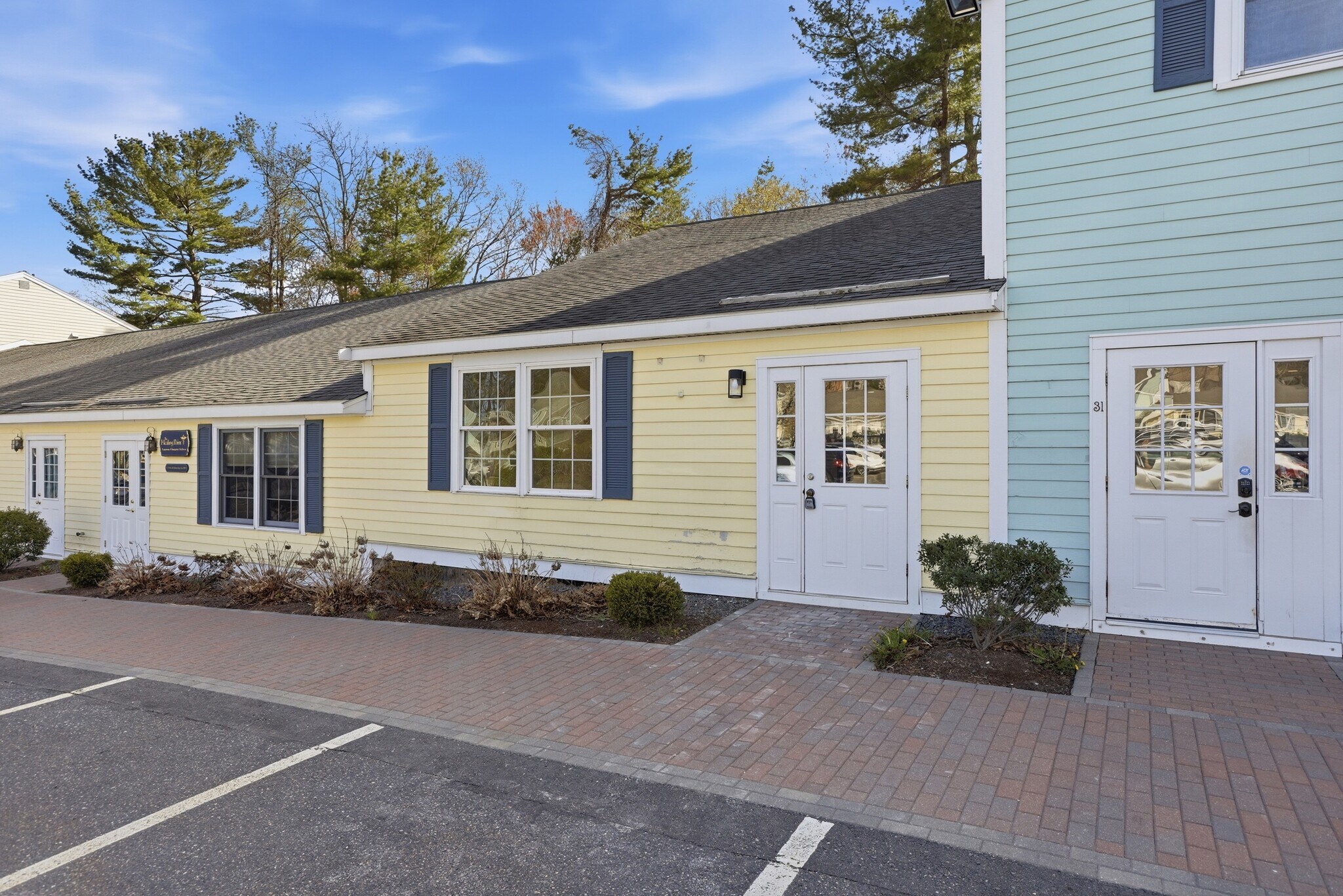 270 Littleton Rd, Westford, MA for Rent