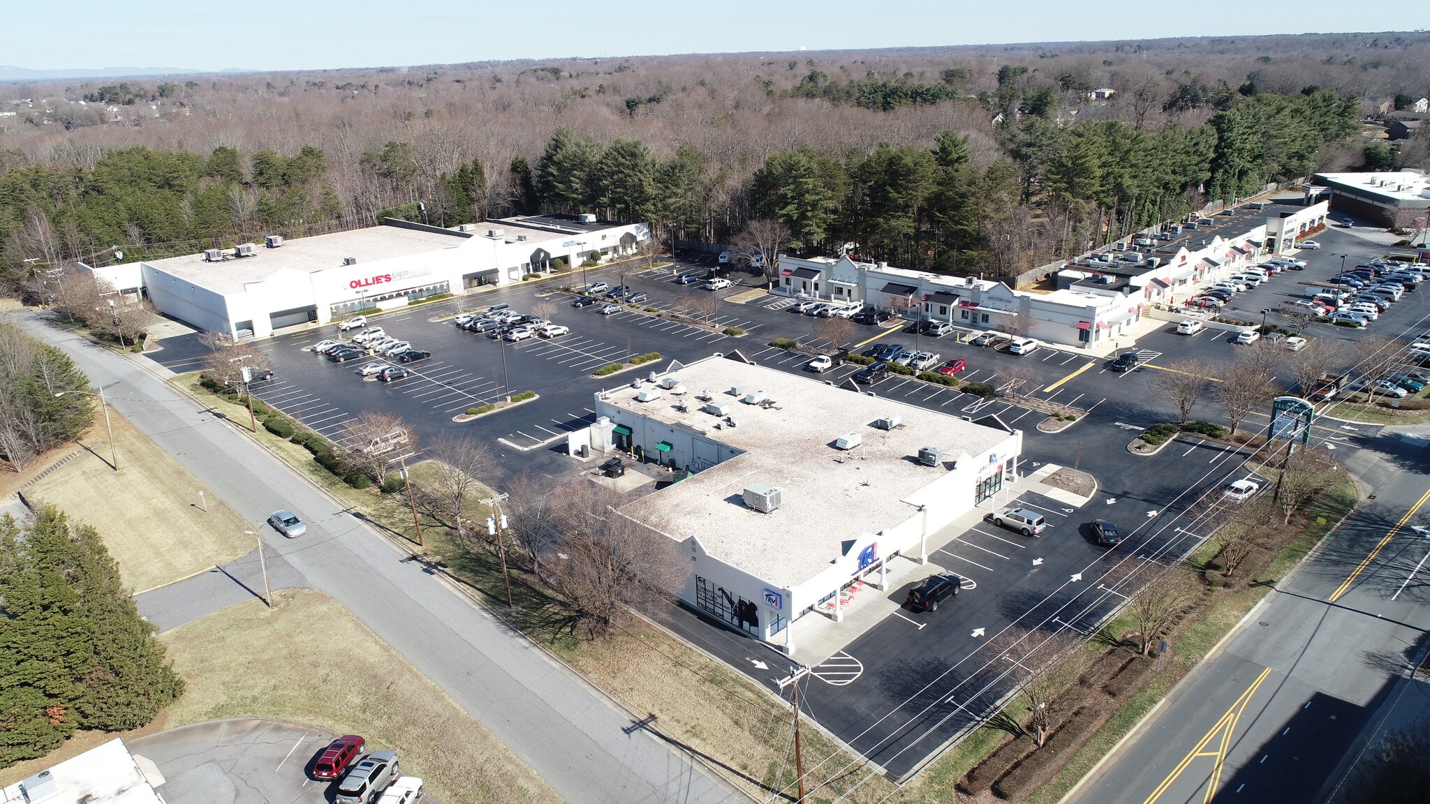 5059 Country Club Rd, Winston-Salem, NC for Rent
