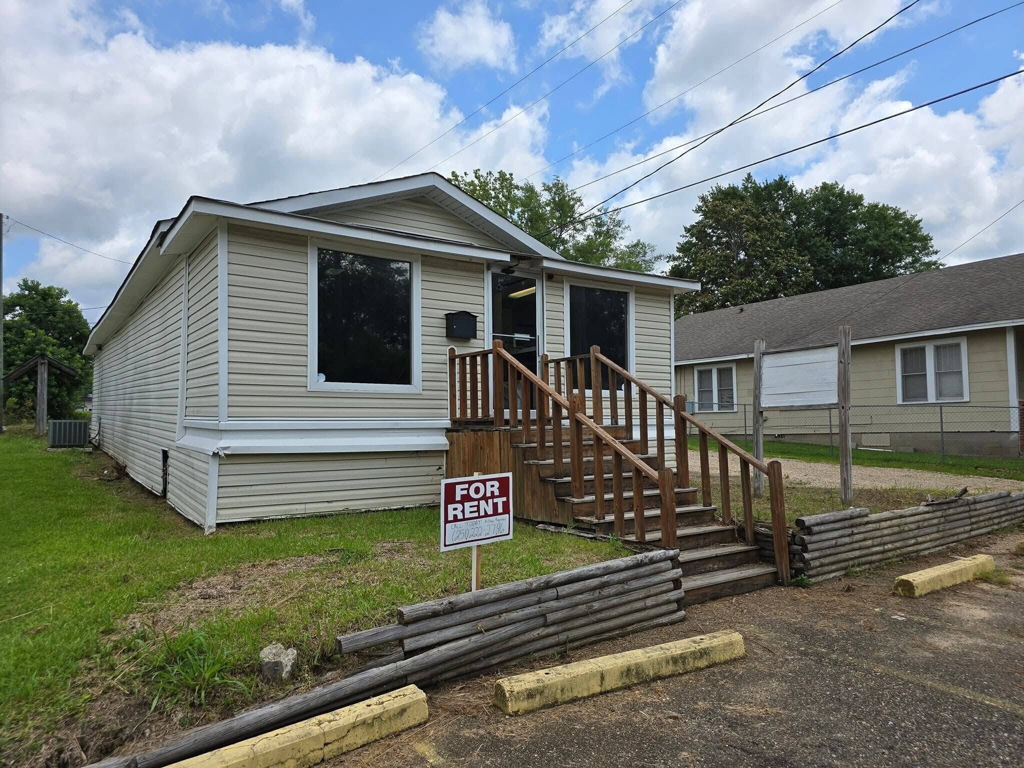 1317 W 4th St, Laurel, MS for Rent