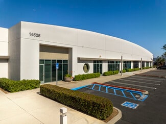Santa Fe Springs, CA Flex - 14515 Valley View Ave