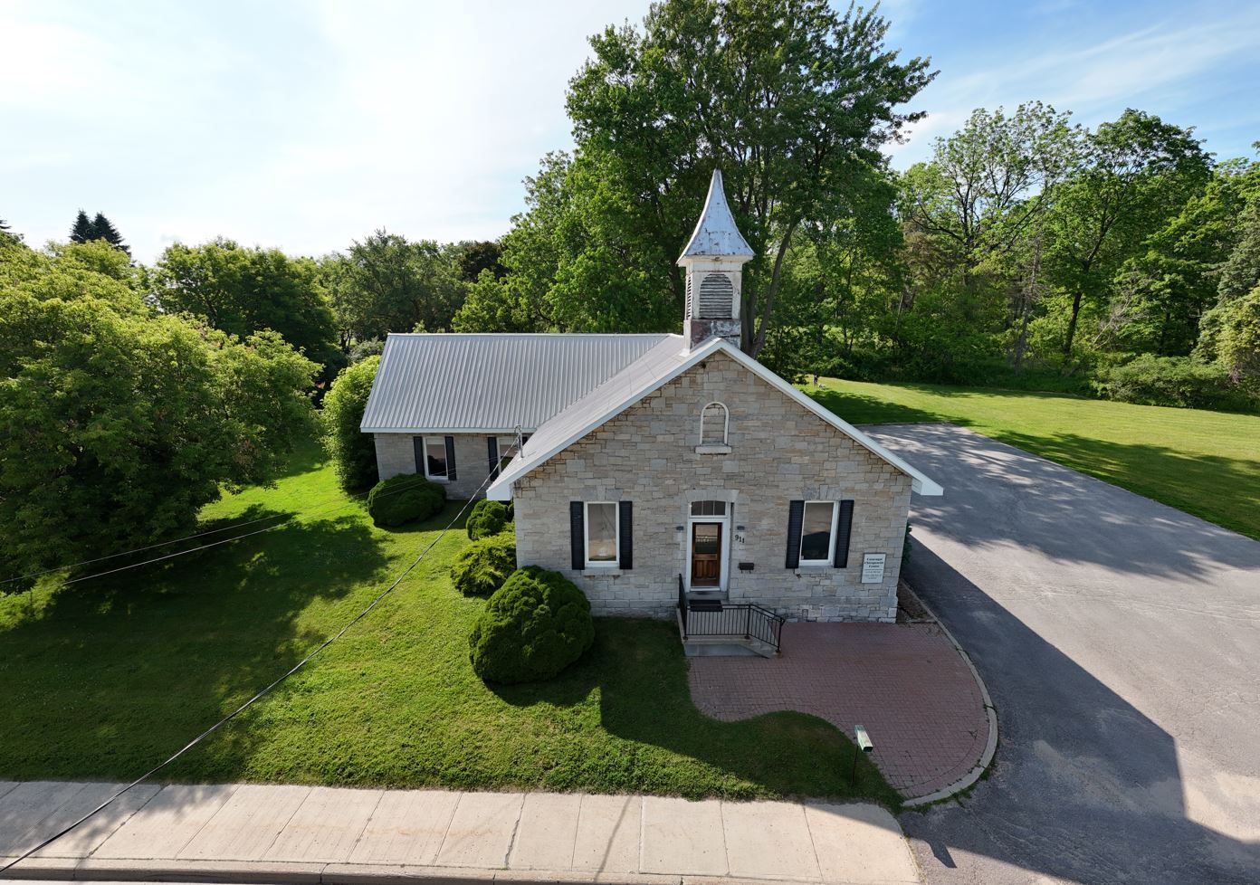 911 Purdy Mills Rd, Kingston, ON for Sale