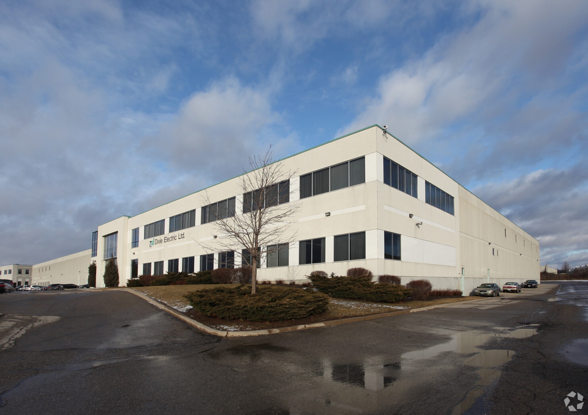 517 Basaltic Rd, Concord, ON for Rent