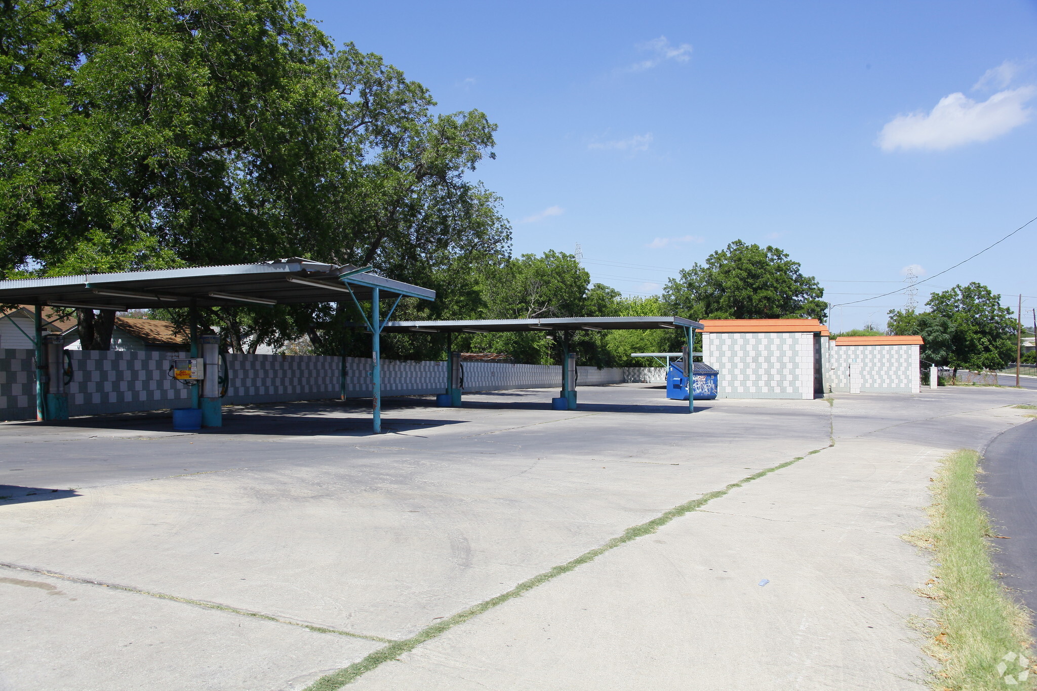 1220 Steves Ave, San Antonio, TX for Sale